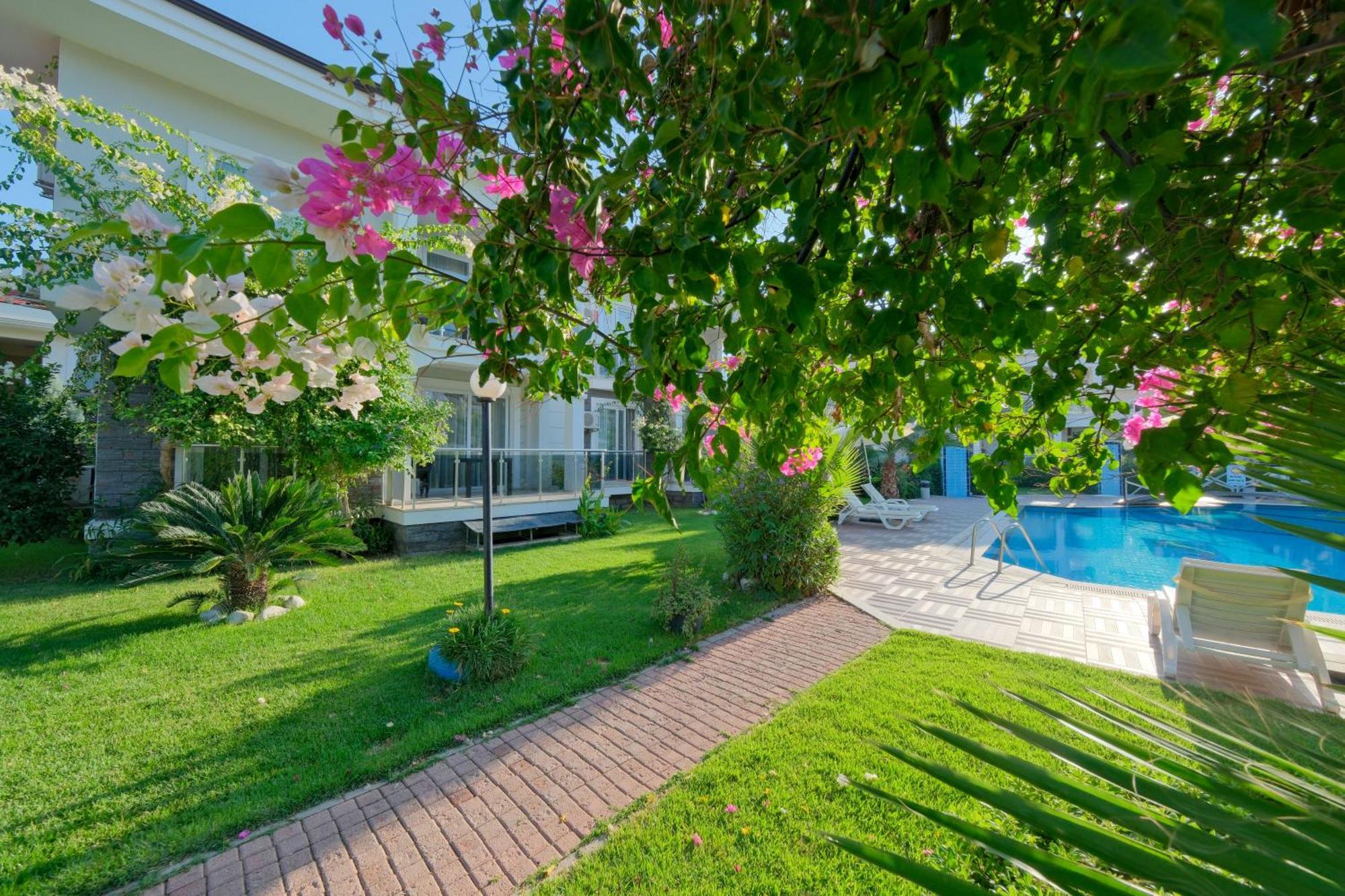 Legend Apartments Fethiye Exterior foto